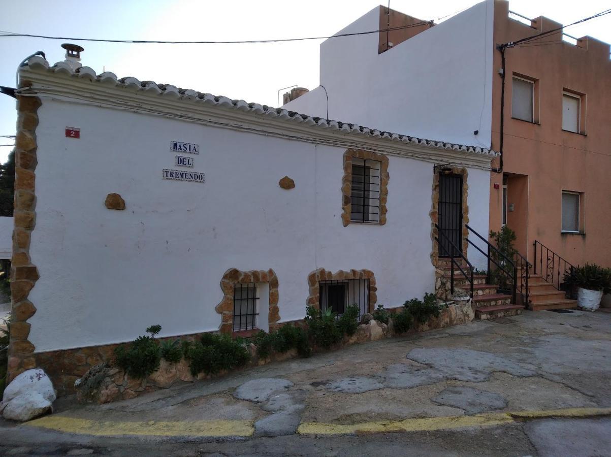 Casa Rural Complex Masia Del Tremendo Y Agroturismo Camarles Esterno foto