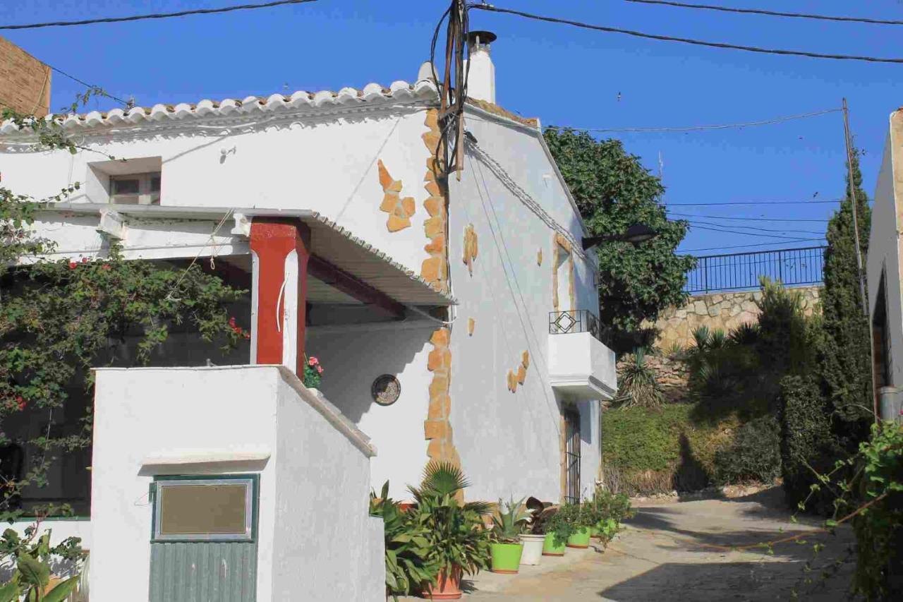 Casa Rural Complex Masia Del Tremendo Y Agroturismo Camarles Esterno foto