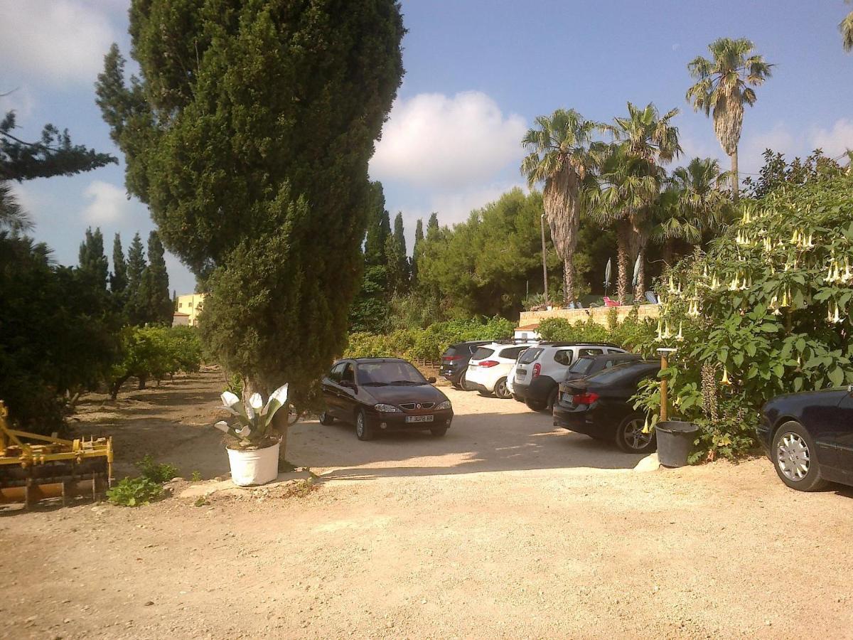 Casa Rural Complex Masia Del Tremendo Y Agroturismo Camarles Esterno foto