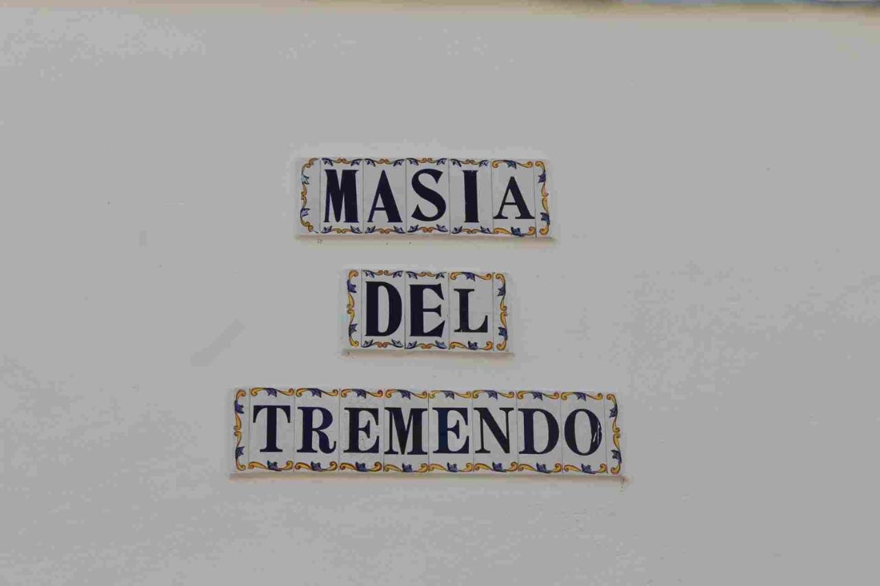 Casa Rural Complex Masia Del Tremendo Y Agroturismo Camarles Esterno foto