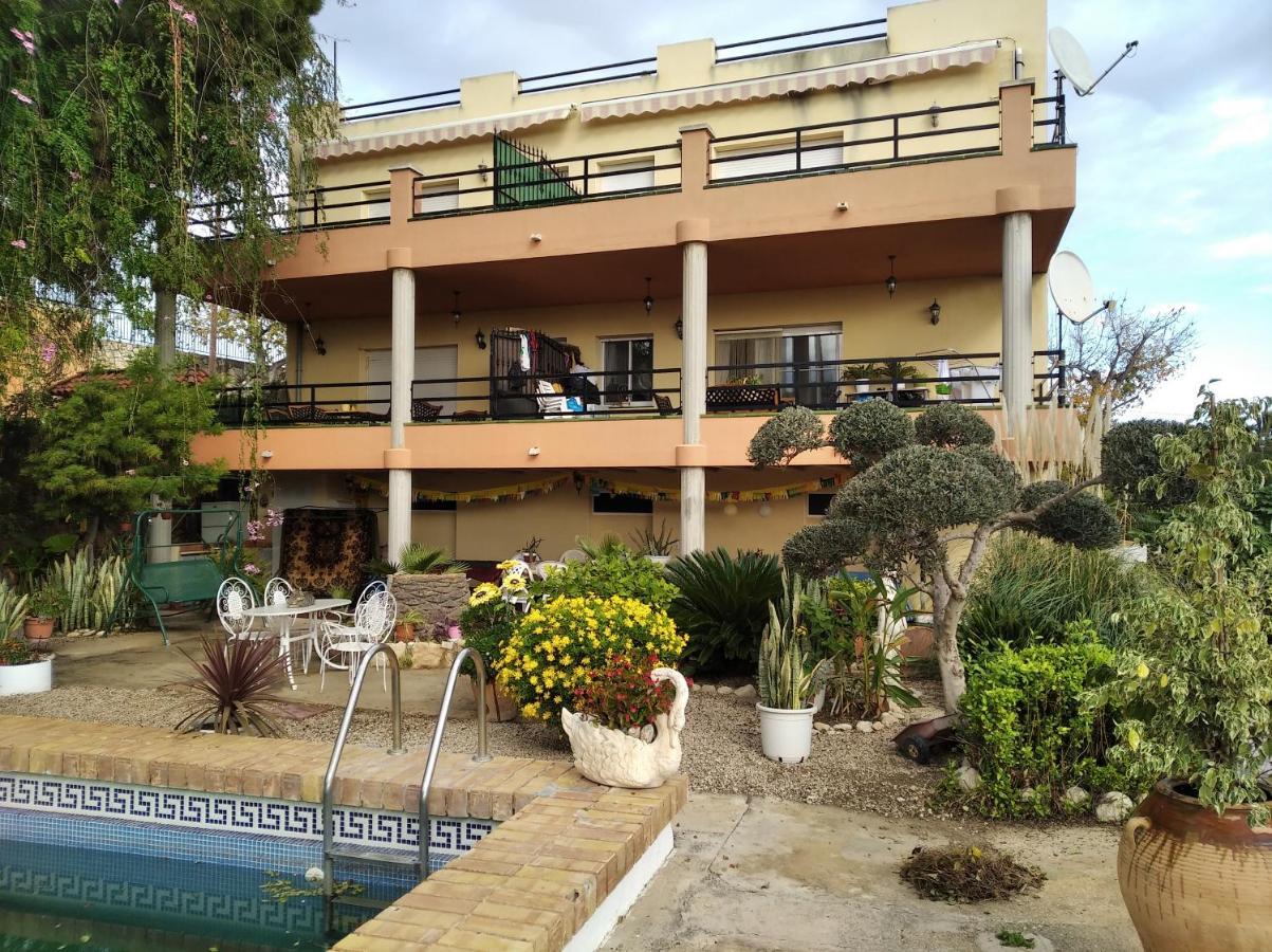Casa Rural Complex Masia Del Tremendo Y Agroturismo Camarles Esterno foto